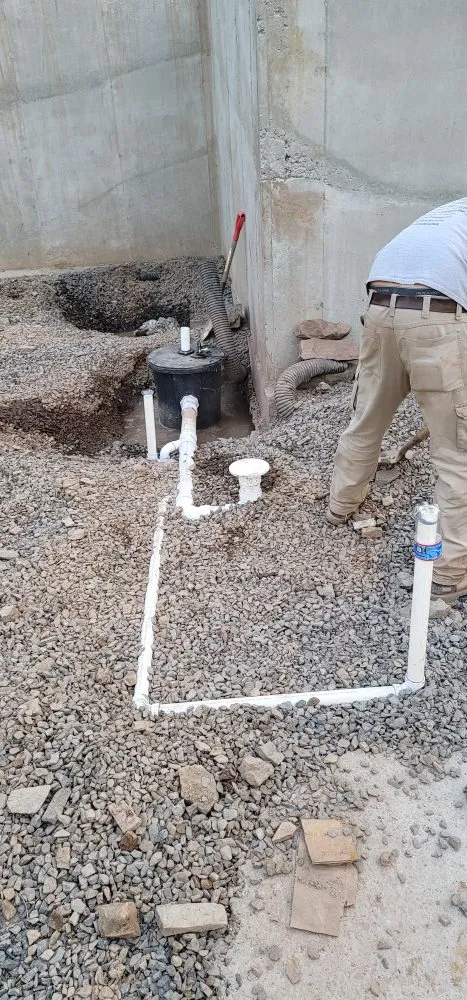 Slide of De La Cruz Construction