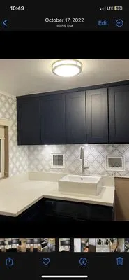 De La Torre Construction Logo