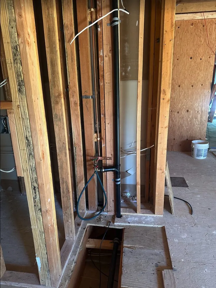 Slide of De Leon Plumbing