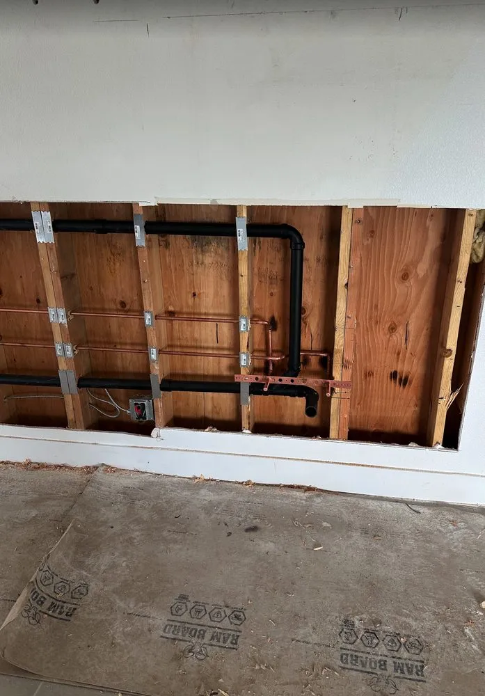 Slide of De Leon Plumbing