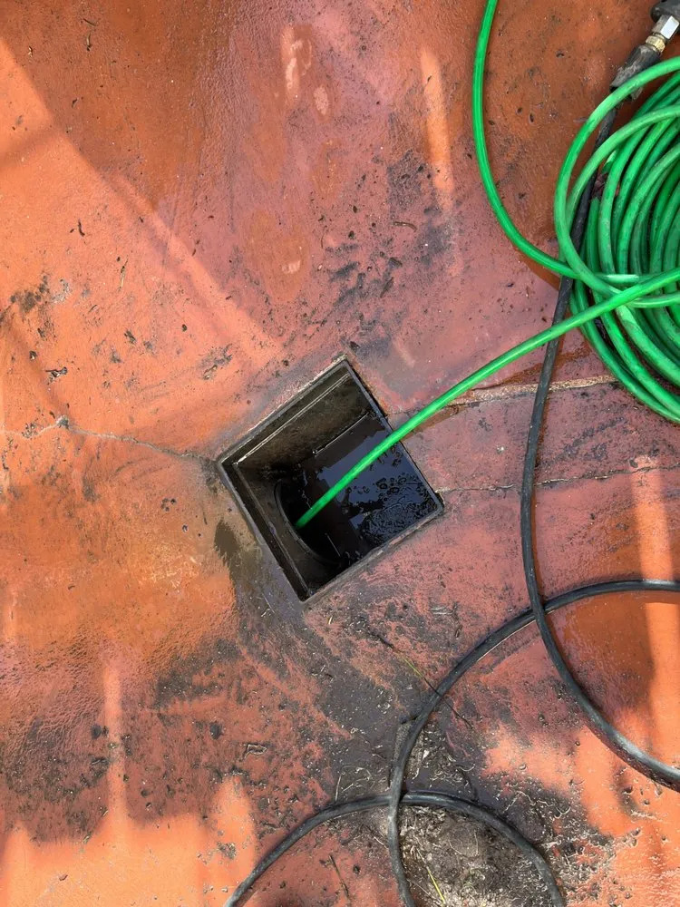 Slide of De Mars Plumbing & Drains