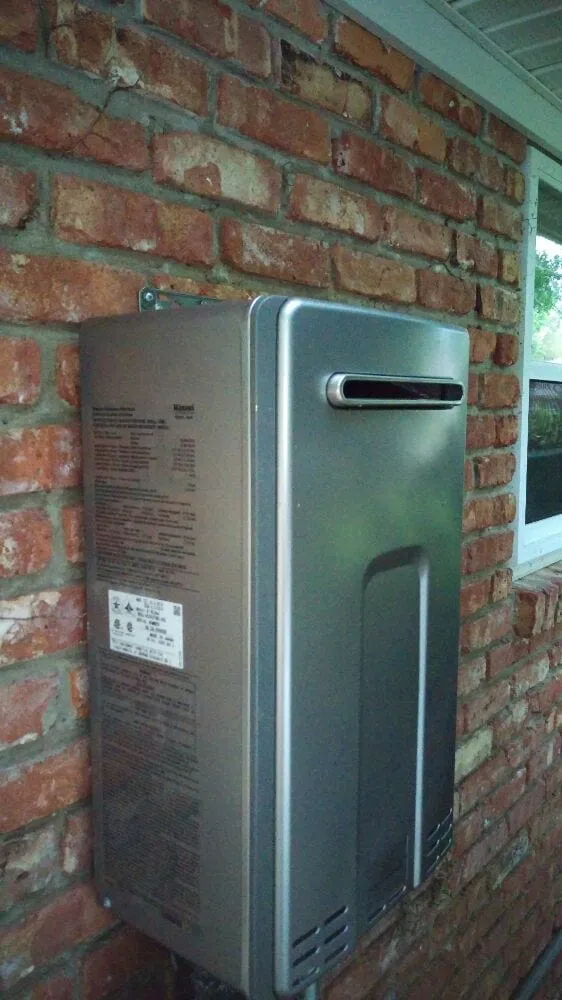 Top-rated water heater service in Pensacola, FL by Deale Plumbing - Pensacola Plumber