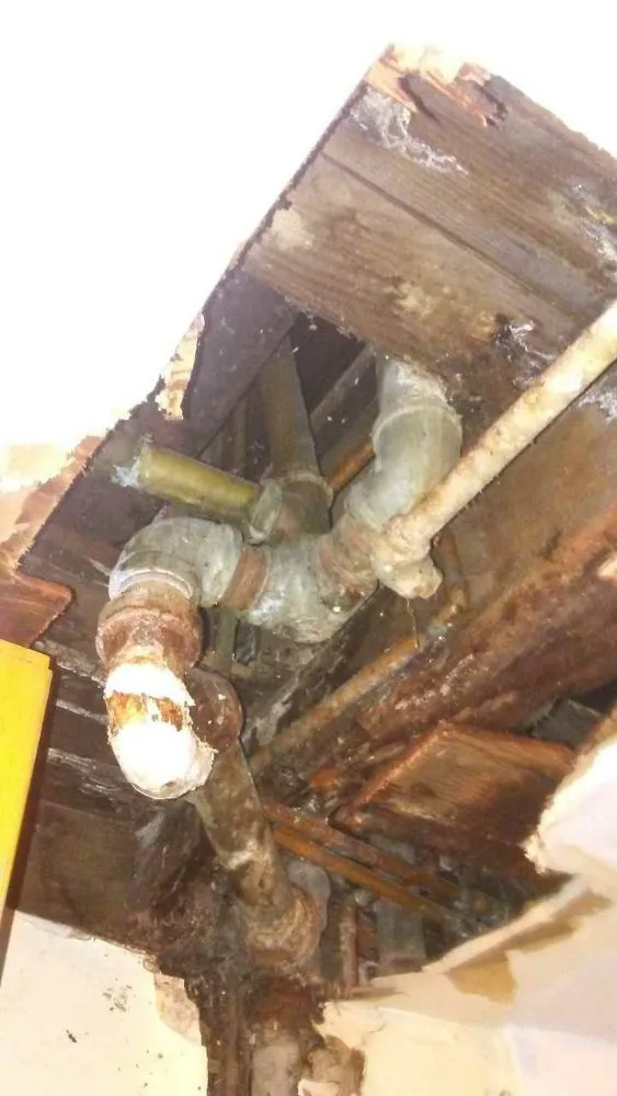 Slide of Deals On Wheels Plumbing