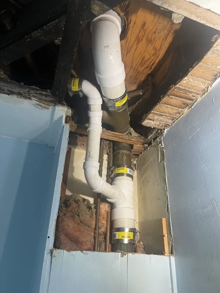 Slide of Dean Leith Plumbing