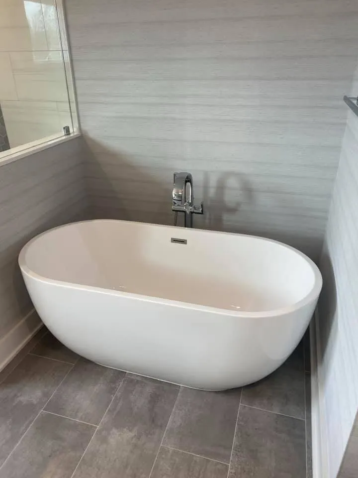 Slide of Decade Plumbing & Heating