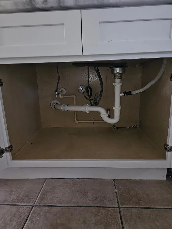 Slide of Decker Plumbing & Drains