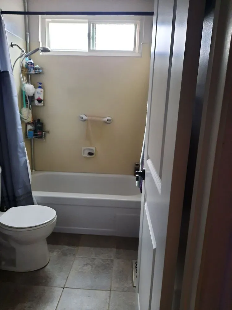 Slide of Deco Kitchen and Bath