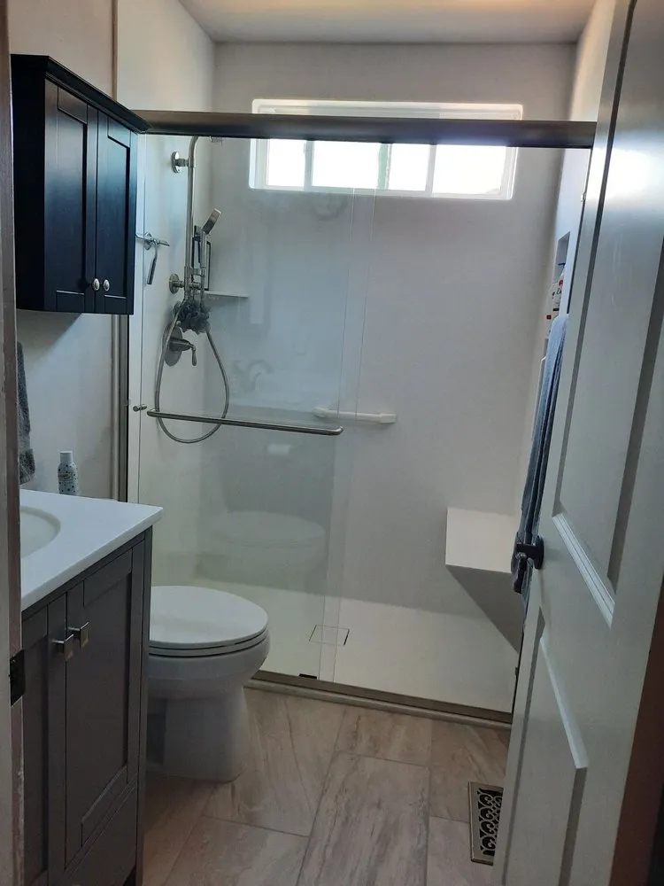 Slide of Deco Kitchen and Bath