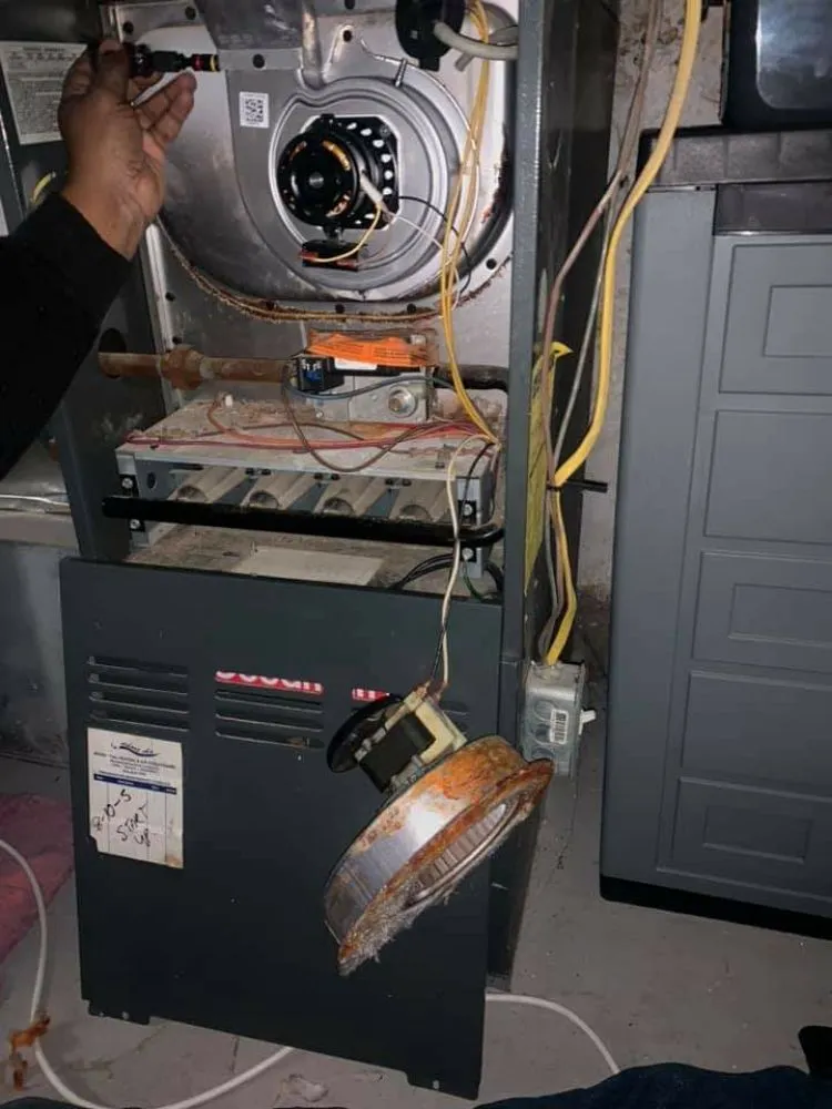 Slide of Dee & Son Handyman Services