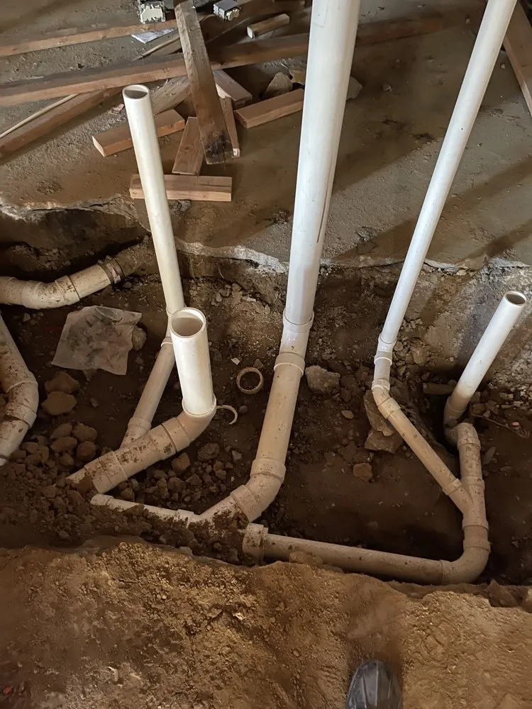 Slide of DeeB-plumbing company