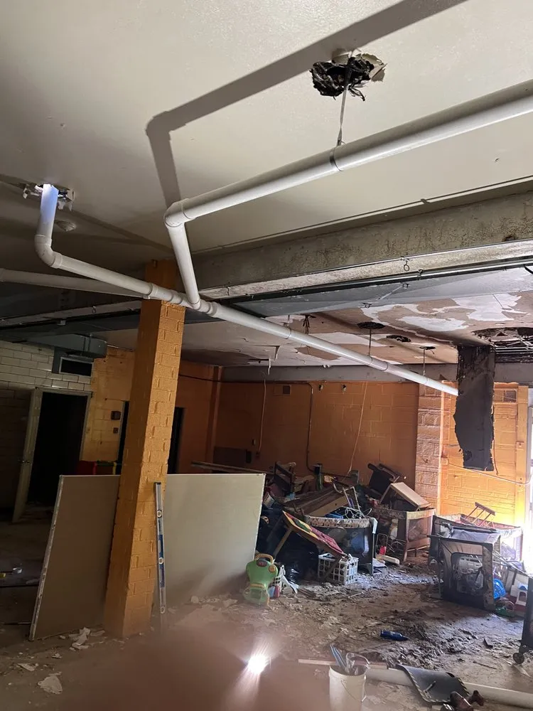 Slide of DeeB-plumbing company