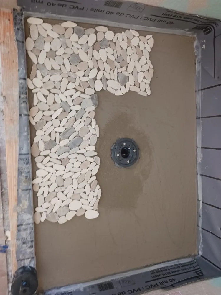 Slide of Dee's  Handyman and Remodel