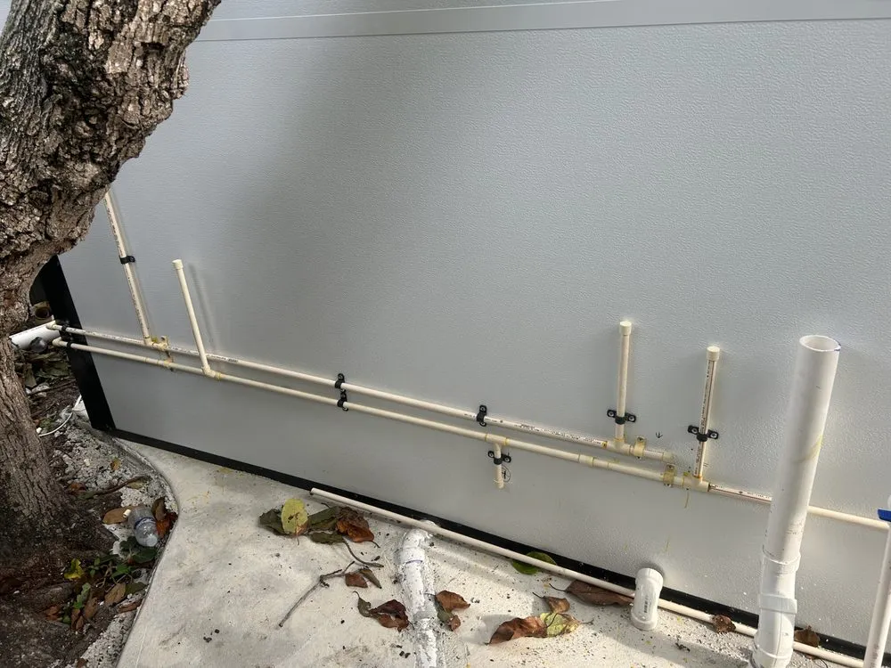 Slide of Del Rio Multiservices