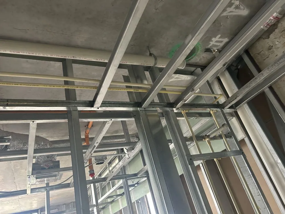 Slide of Del Rio Multiservices