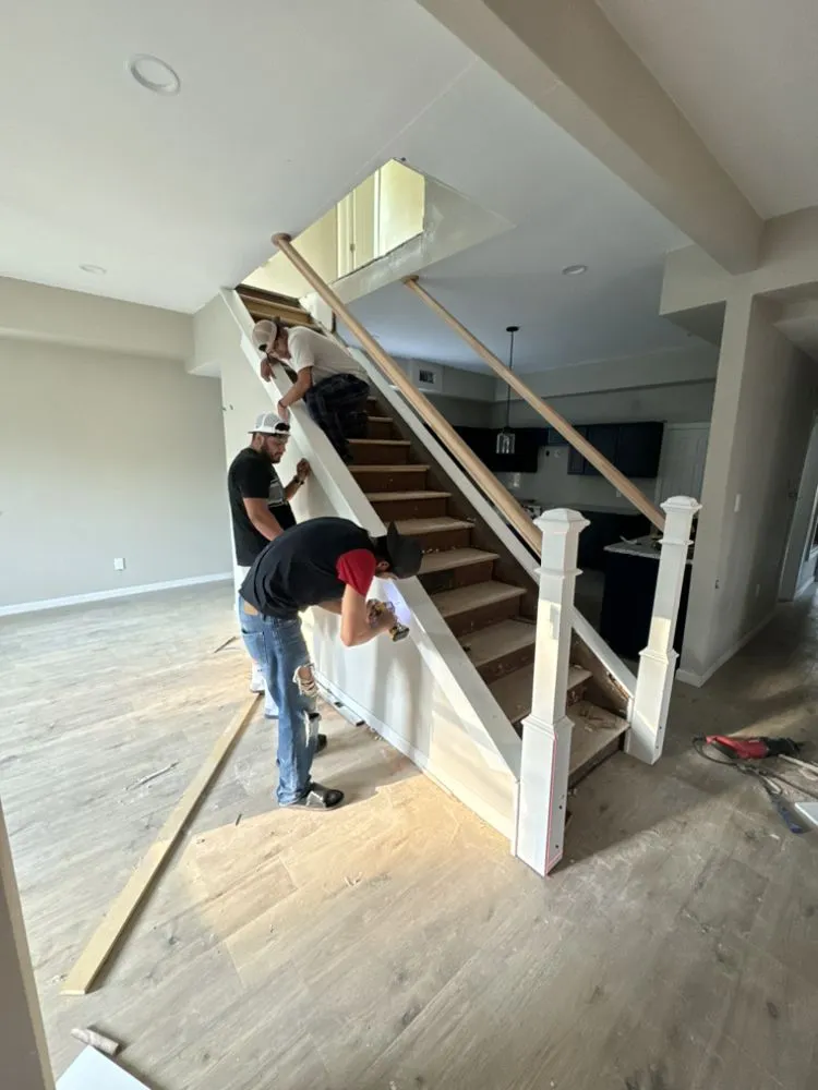 Slide of Del Toro Construction