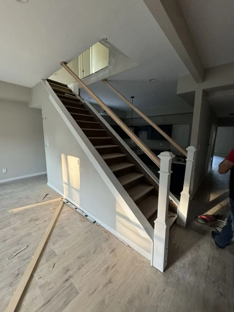 Slide of Del Toro Construction