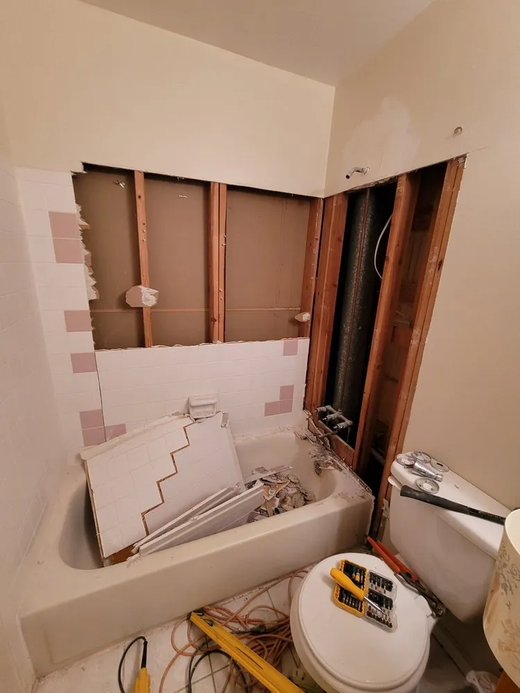 Slide of Delarca Constructions and Remodeling Services