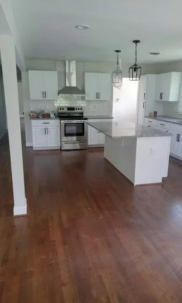 Slide of Deleon Remodeling