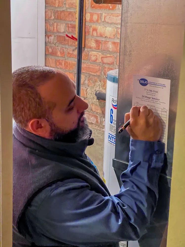 Trusted water heater service service in Park Ridge, IL - Deljo Heating and Cooling