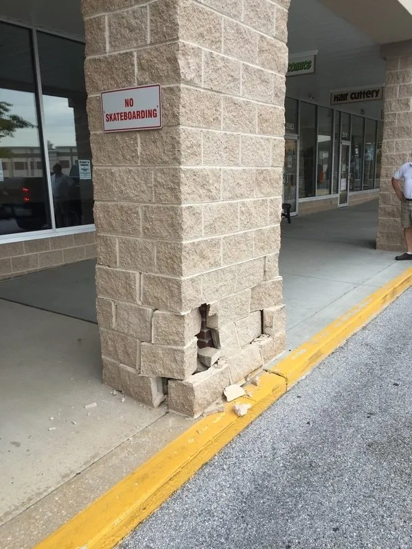 Slide of Dellco Contracting