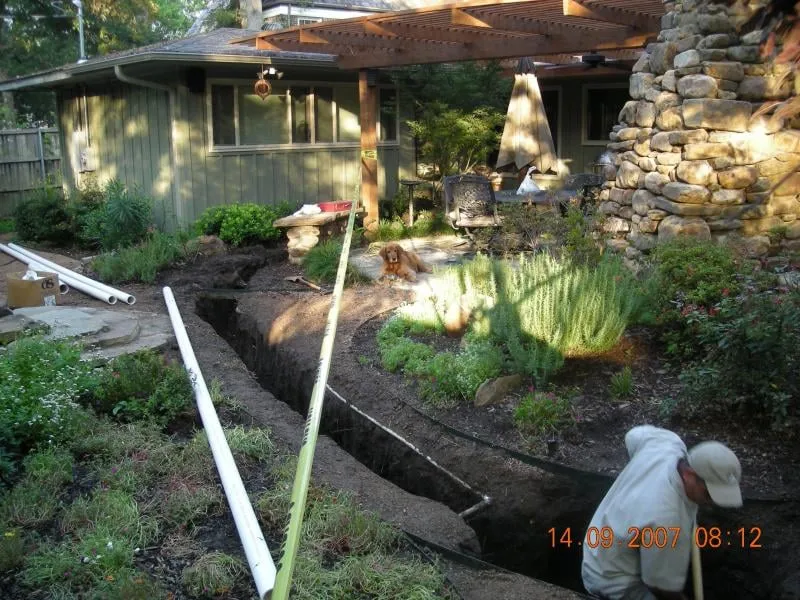 Slide of DeLong Leak Locators