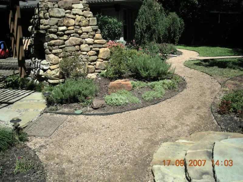 Slide of DeLong Leak Locators