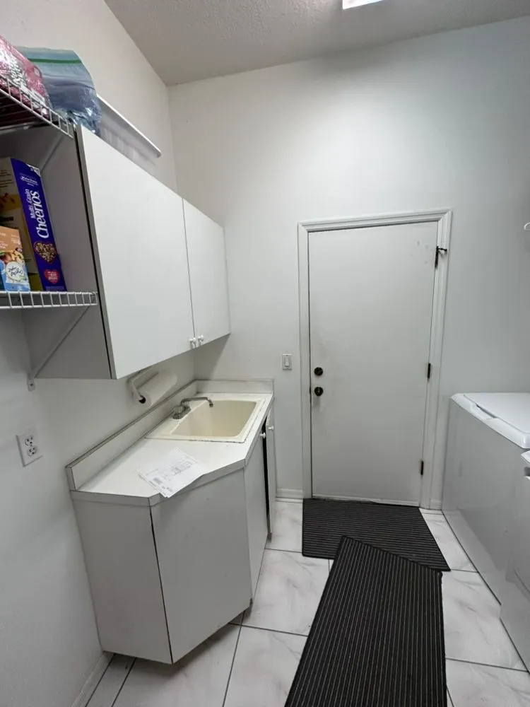 Top-rated water heater service service in Tampa, FL - Demolition Kitchen and Disposal