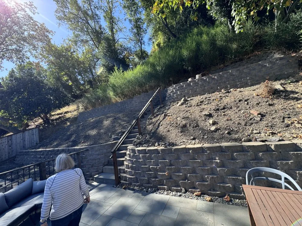 Slide of Denis Lopez Home Services