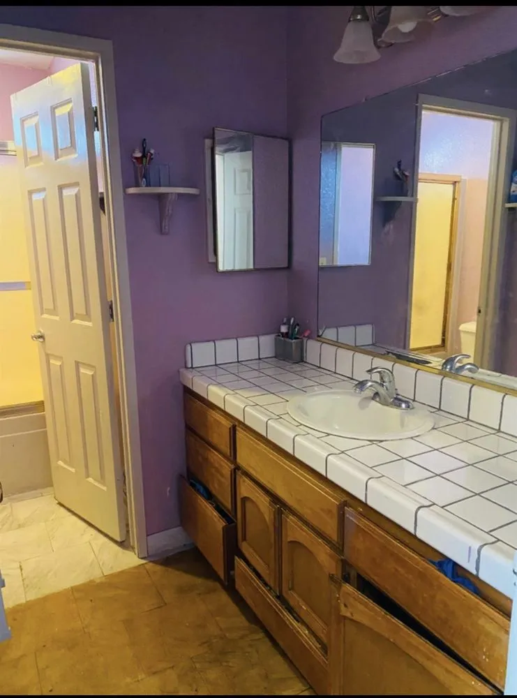 Slide of Denis Lopez Home Services