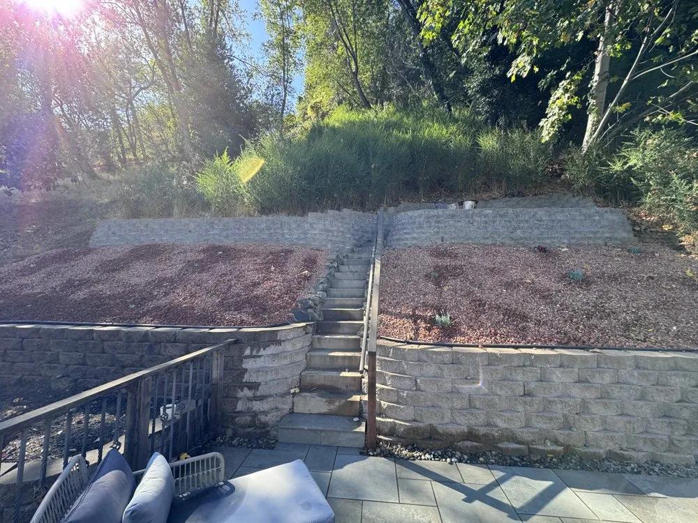 Slide of Denis Lopez Home Services