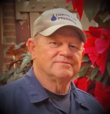 Denny Lee Plumbing Logo