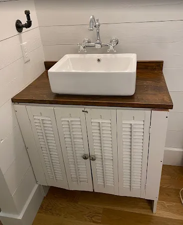 Emergency emergency plumbing service in Hampstead, NC - Dependable Plumbing Heating and Air Services