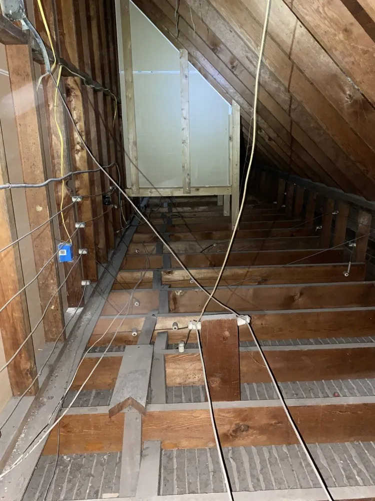 Slide of Deric General Contracting plumbing