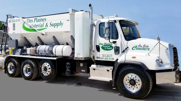 Des Plaines Material & Supply Logo