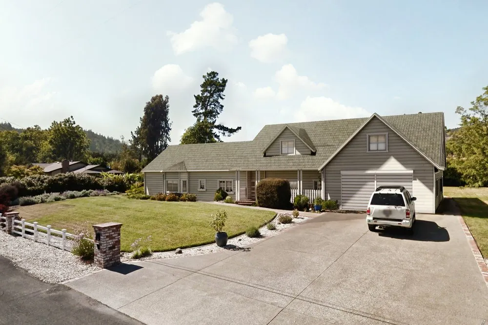 Slide of Design Everest