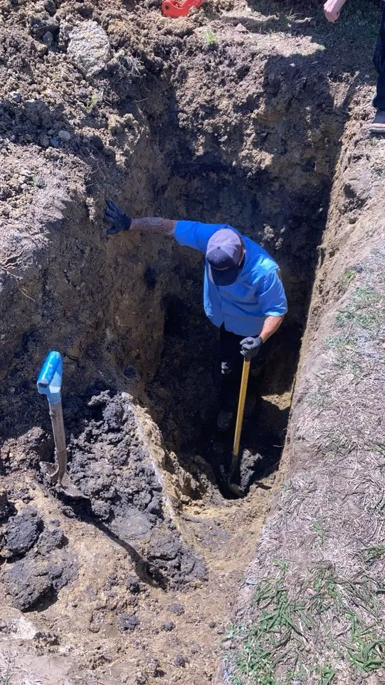 Professional emergency plumbing in Greenville, TX by DEW Brothers Construction