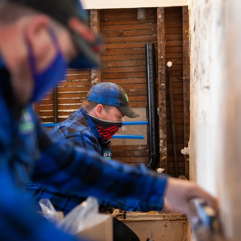 Slide of D&F Plumbing, Heating and Cooling