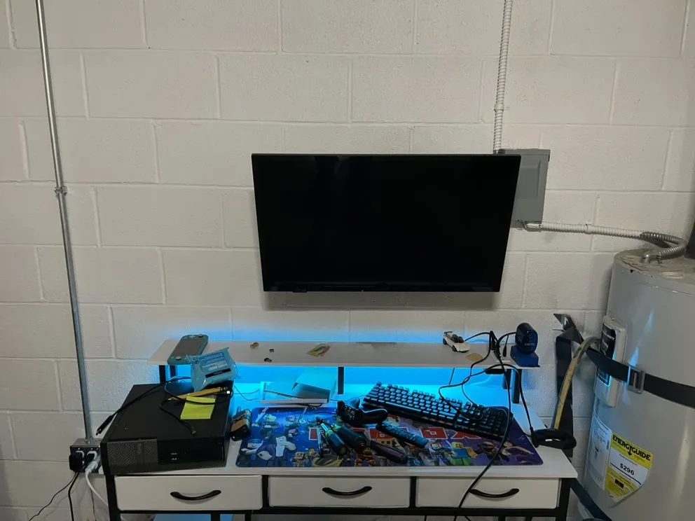 Emergency pipe repair experts serving Henderson, NV - DGriffins Handyman Services