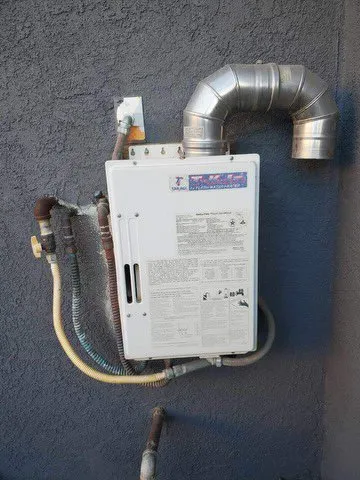 Slide of DH new and used plumbing equipment