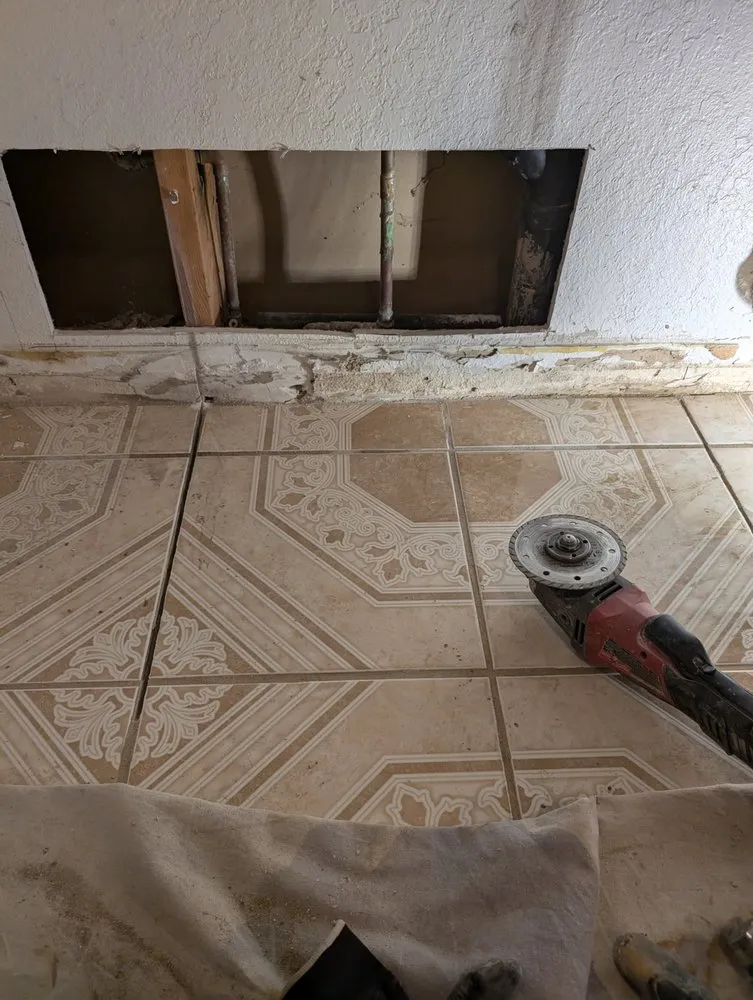 Slide of DH Plumbing & Rooter