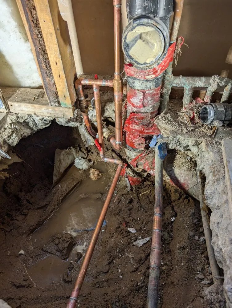 Slide of DH Plumbing & Rooter