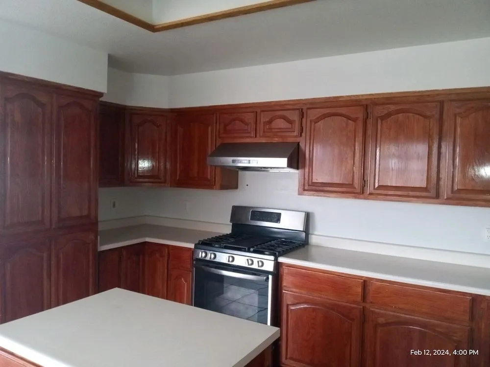 Slide of Diamond Handyman Service