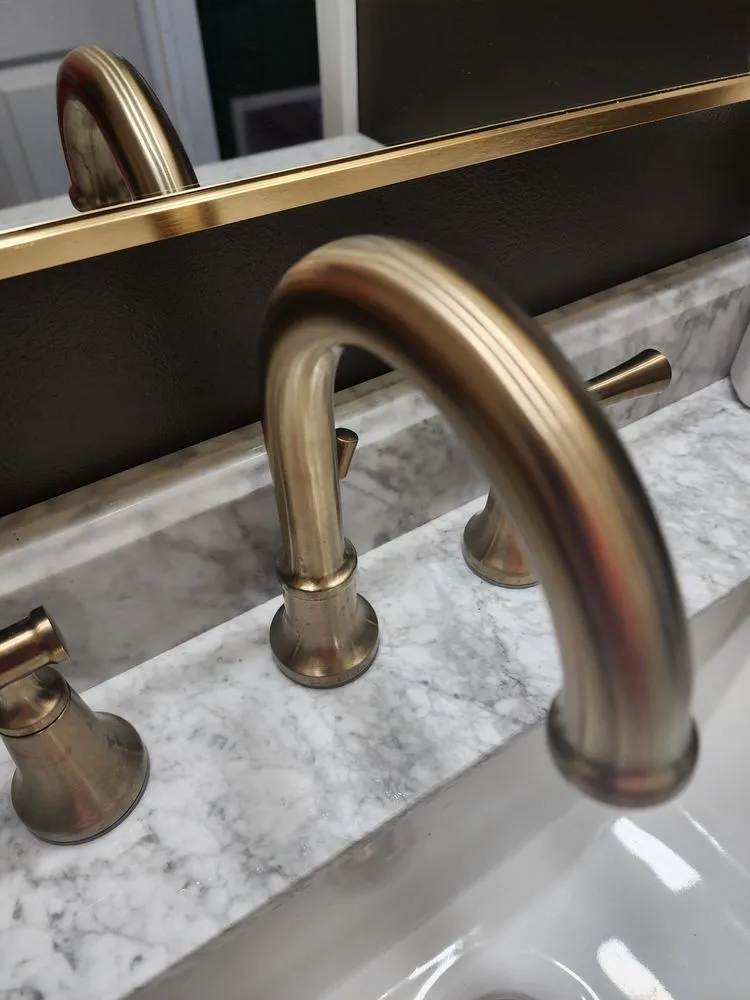 Slide of Diamond Heart Plumbing Heating Cooling