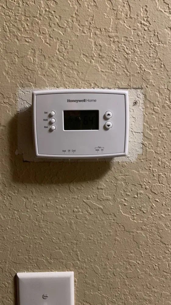 Slide of Diamond In The Dirt Handyman