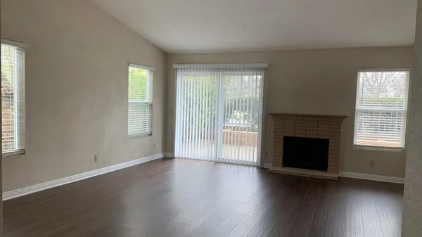 Diamond In The Dirt Handyman Logo