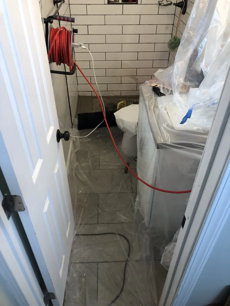 Slide of Diamond Plumbing & Pressure Washing