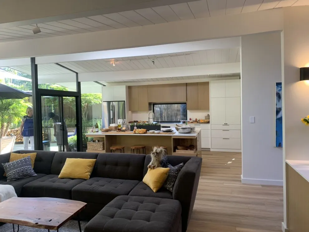 Slide of Diaz Construction