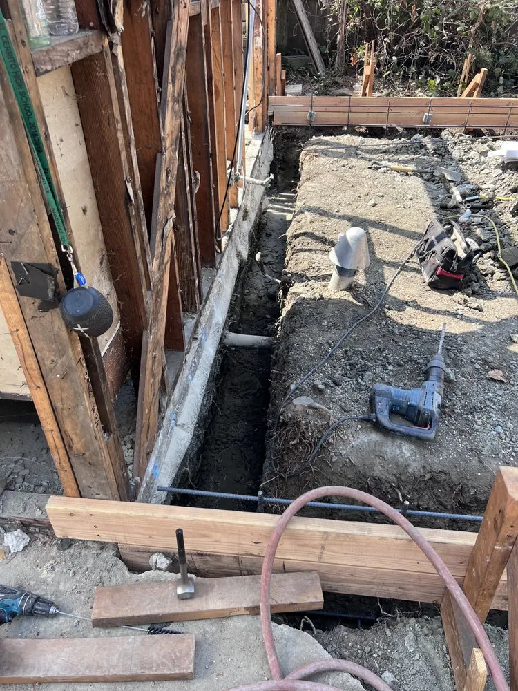 Slide of Diaz Construction