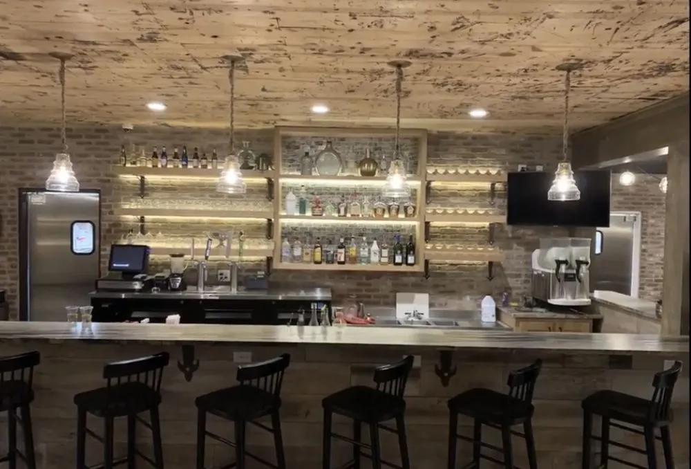 Slide of Diaz Construction