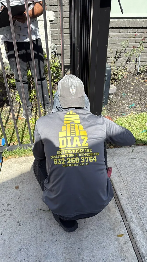 Slide of Diaz Enterprises